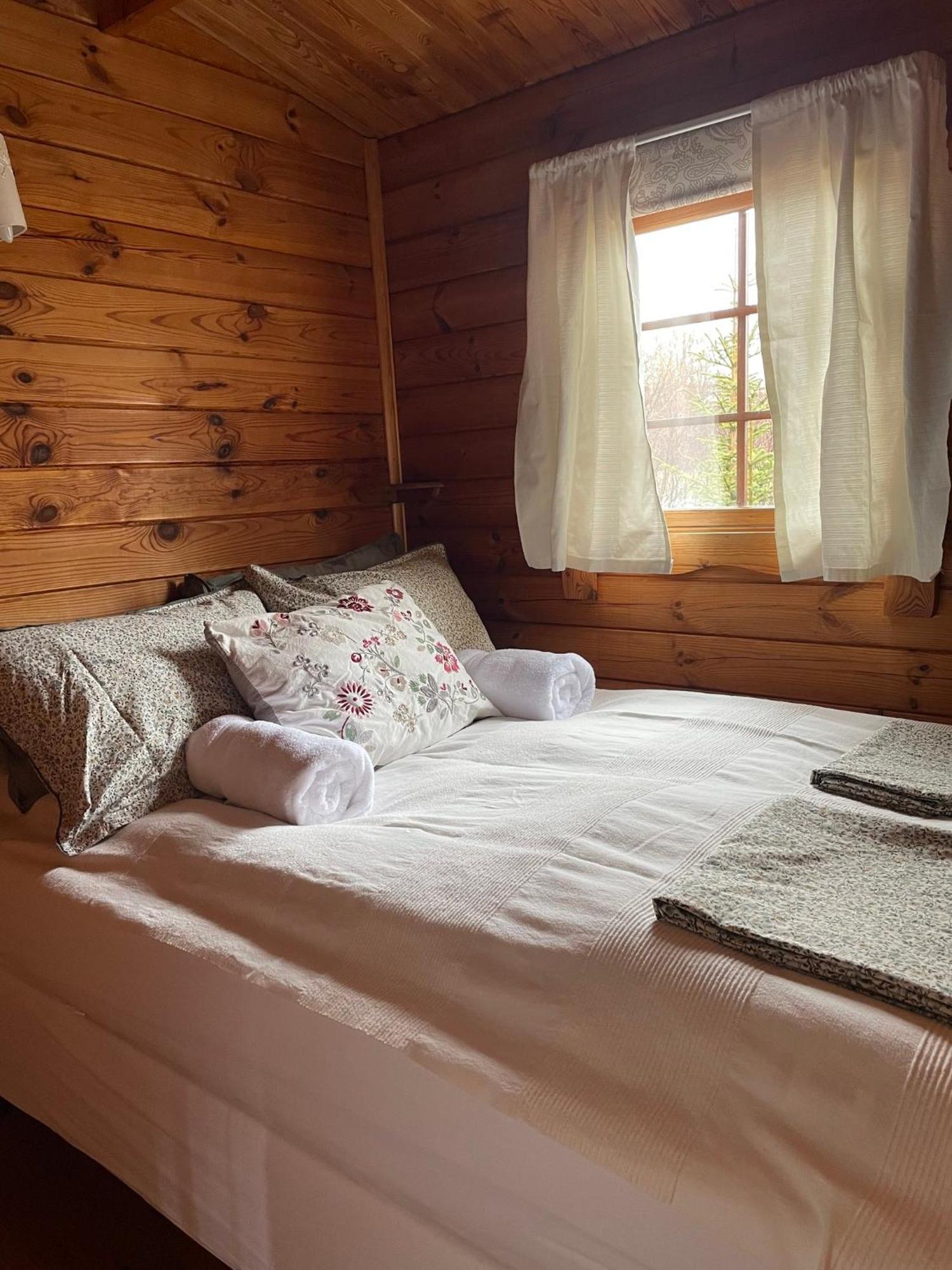 Kaldbaks-Kot Cottages Húsavík Dış mekan fotoğraf